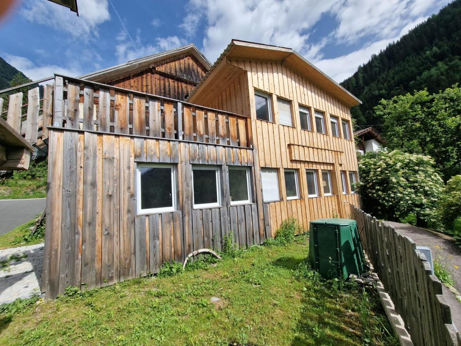Gletscher-Trail Hostel ฟลาทอาค ภายนอก รูปภาพ